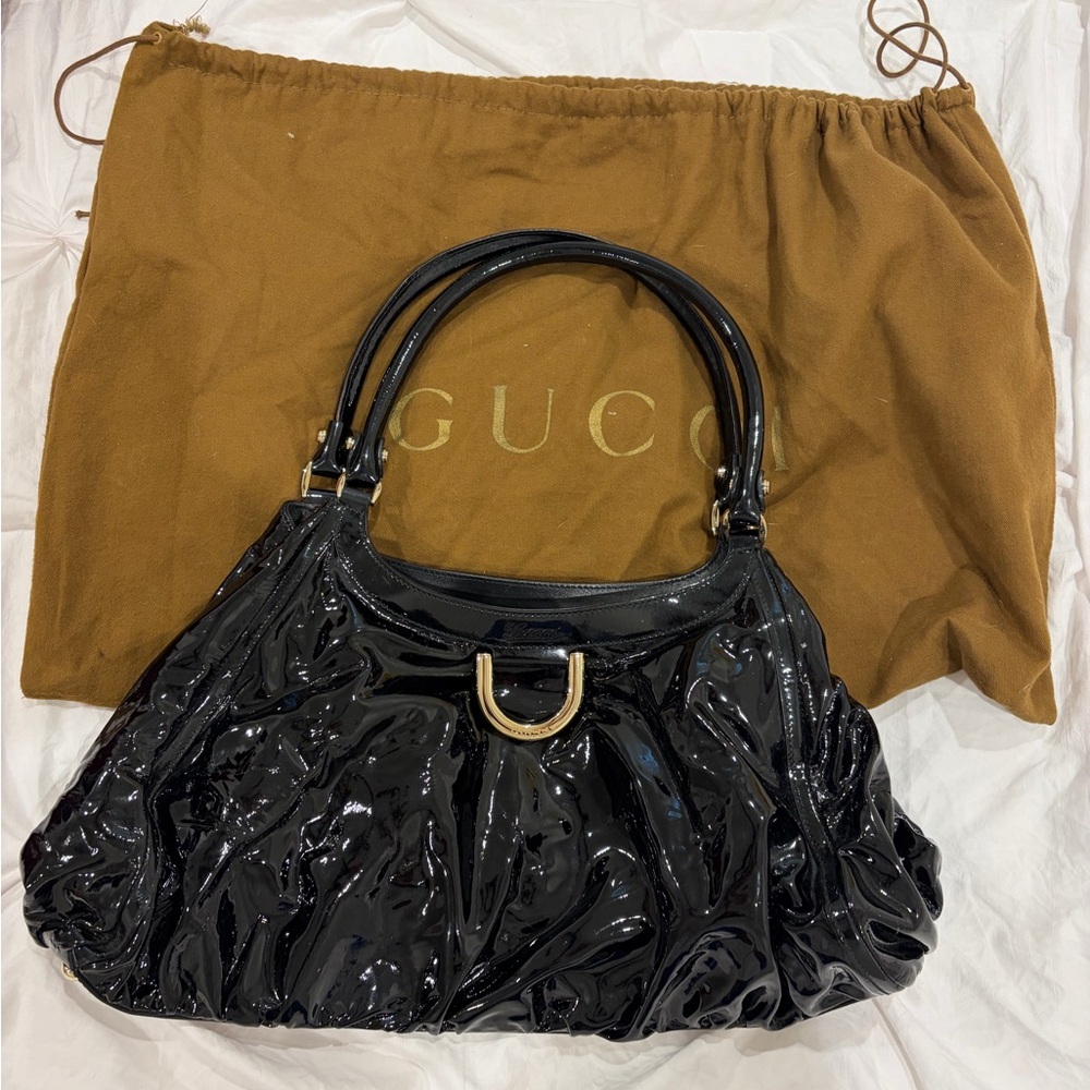 Gucci Black Patent Leather Shoulder Bag with Gold D-Ring